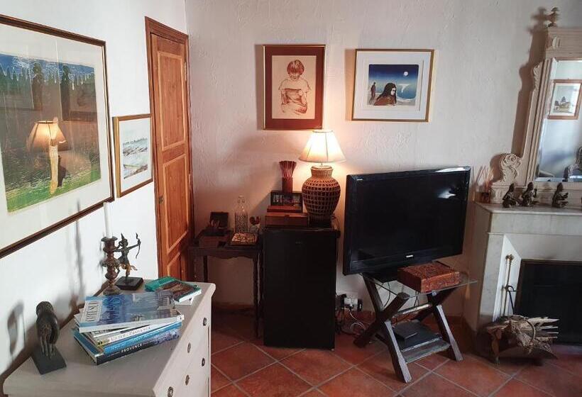 Пансион La Maison Provençale