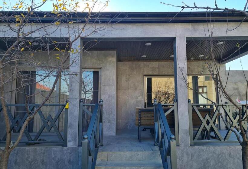 פנסיון Lotus Guesthouse