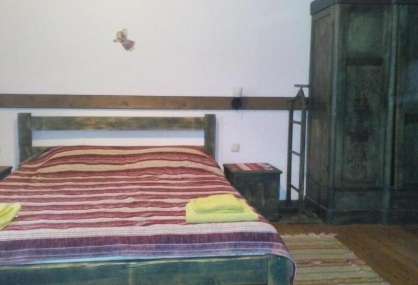 بنسيون Maghura Gostinnii Dvir
