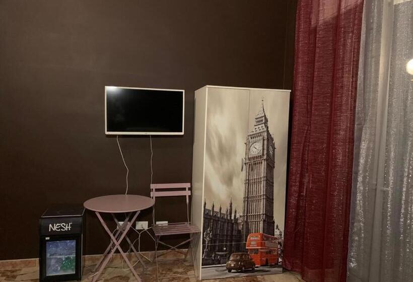 פנסיון Mo  Affittacamere Tavola Calda Caffetteria