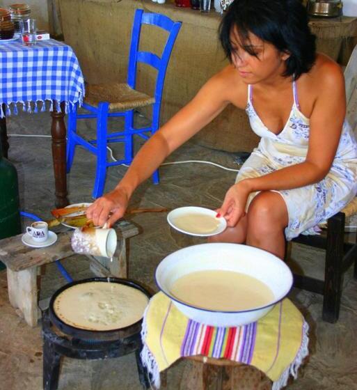 ペンション Nitovikla Hotel & Cave Restaurant & Pool An Authentic Local Experience !