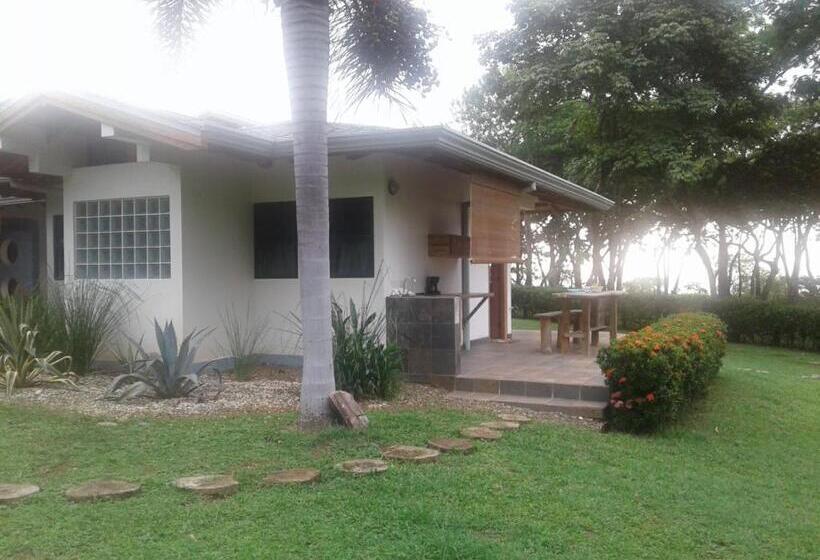 펜션 Oceanfront Gem At La Joya De Lagarto