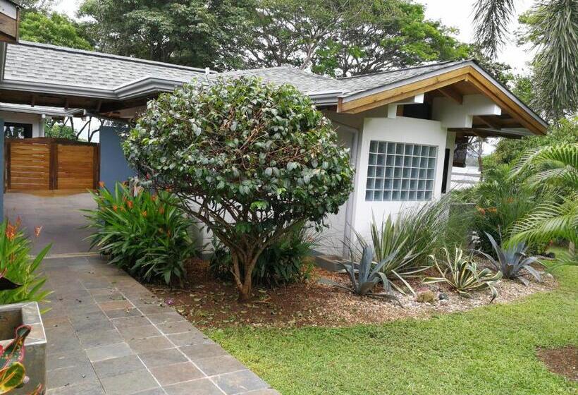 بنسيون Oceanfront Gem At La Joya De Lagarto