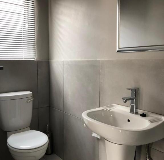 ペンション Odelia Guest House