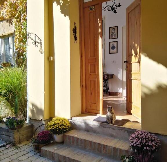 پانسیون šomin Lagum Vila