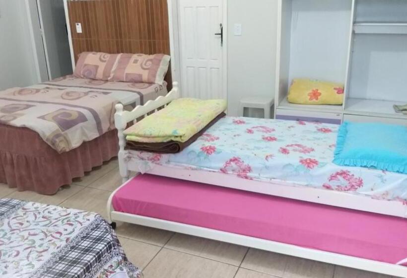 ペンション Pousadinha Guaratuba