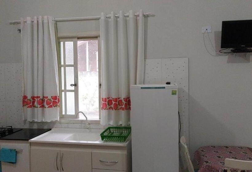 ペンション Pousadinha Guaratuba