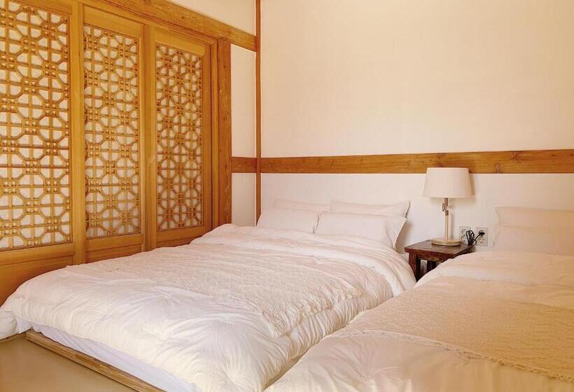 Пансион Siwoowadang