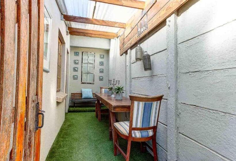 פנסיון Strand Family 6 Sleeper Cottage En Suite