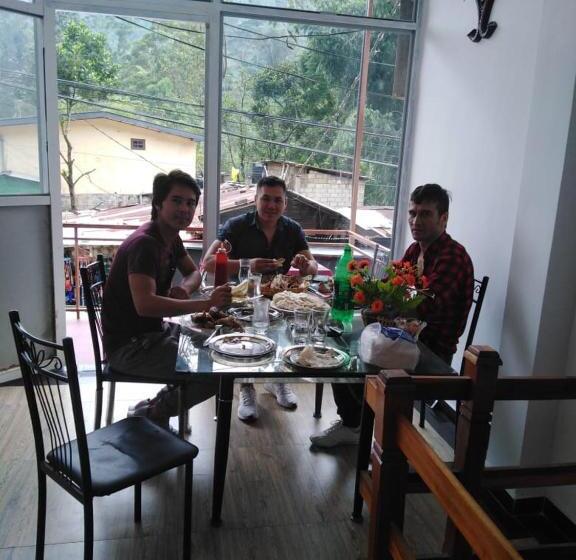 بنسيون The Peak Residence