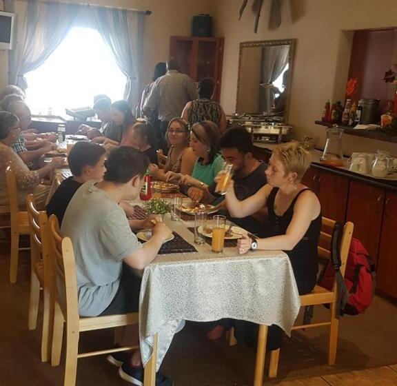 펜션 The Venue And Guestrooms On Site