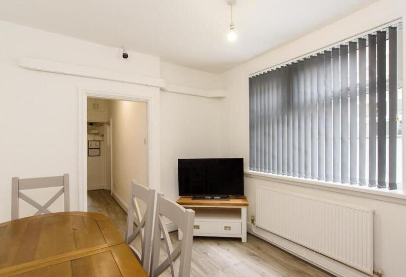 펜션 The White House