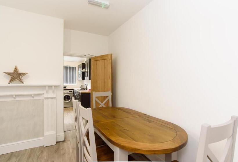 펜션 The White House