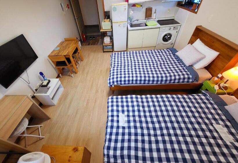 פנסיון There Bengdi