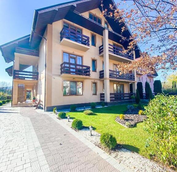 ペンション Veronika