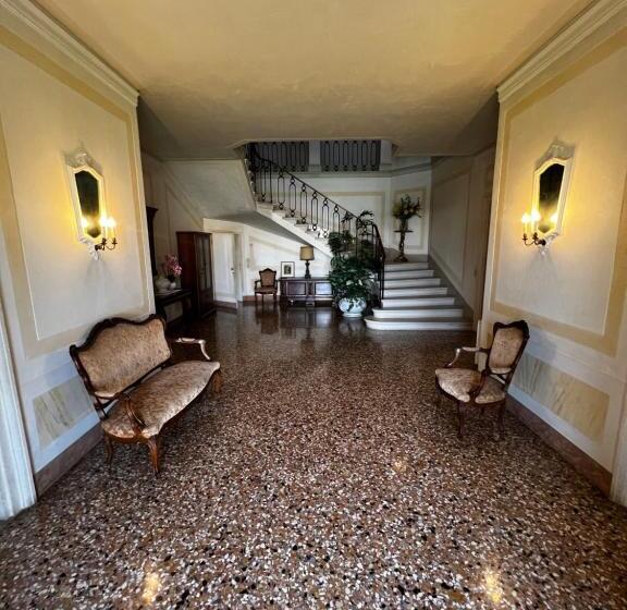 بنسيون Villa Carla   Camera King Superior