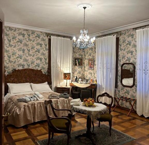 بنسيون Villa Carla   Camera King Superior