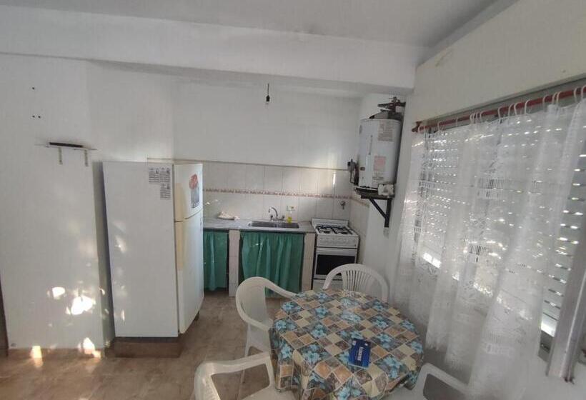 بنسيون Vista Verde