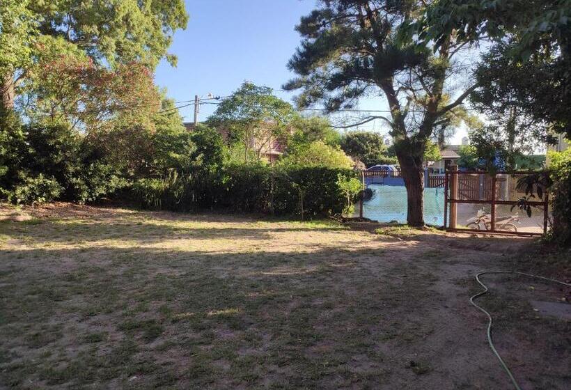 بنسيون Vista Verde