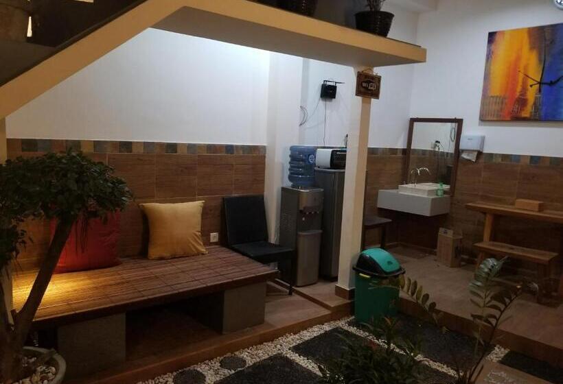 פנסיון Yuan Room