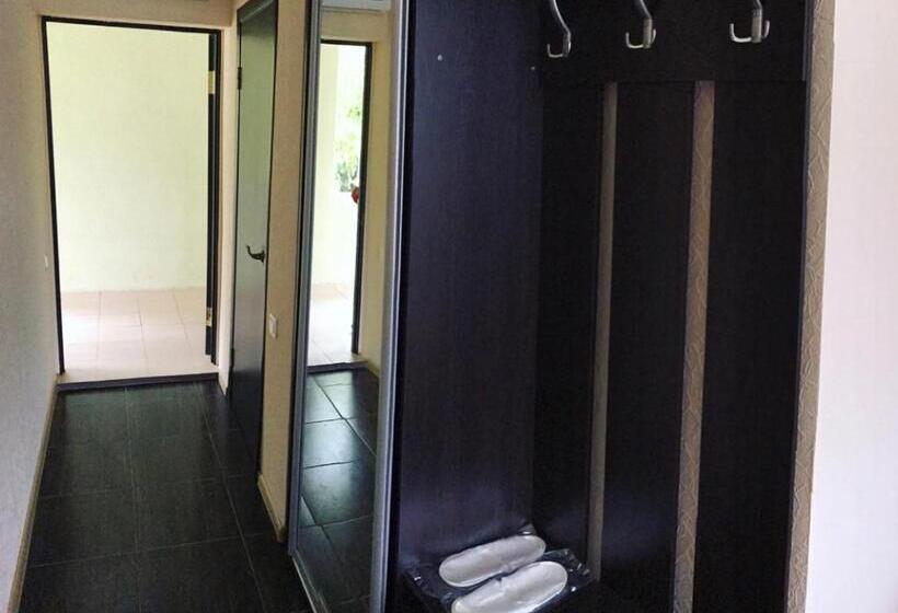 استراحتگاه база відпочинку ріверсайд світло є завжди