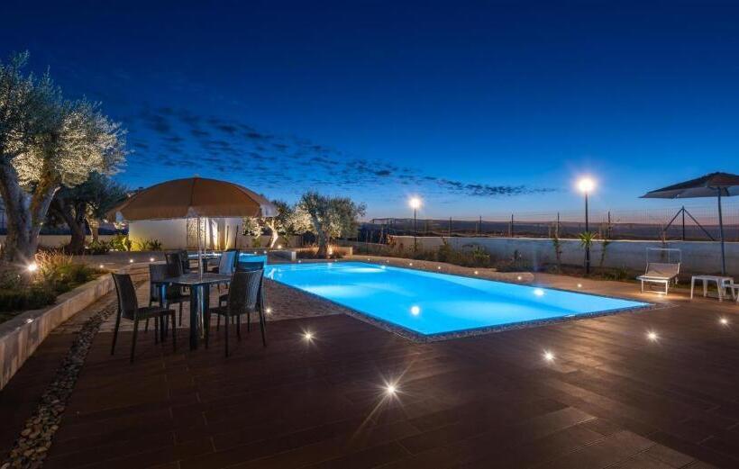 渡假胜地  Dimora Villa Ada