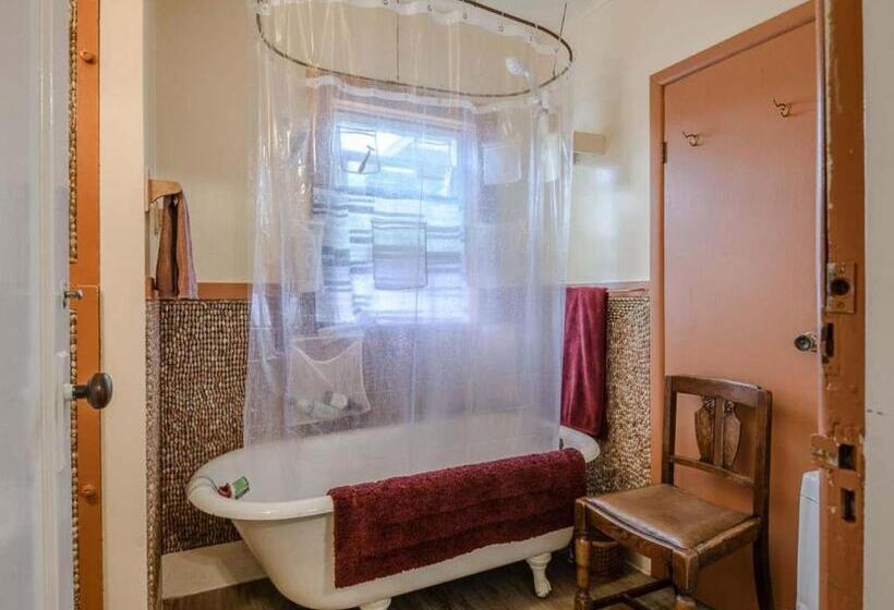 Курорт Woods End Landing