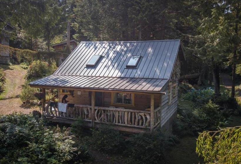 Курорт Woods End Landing