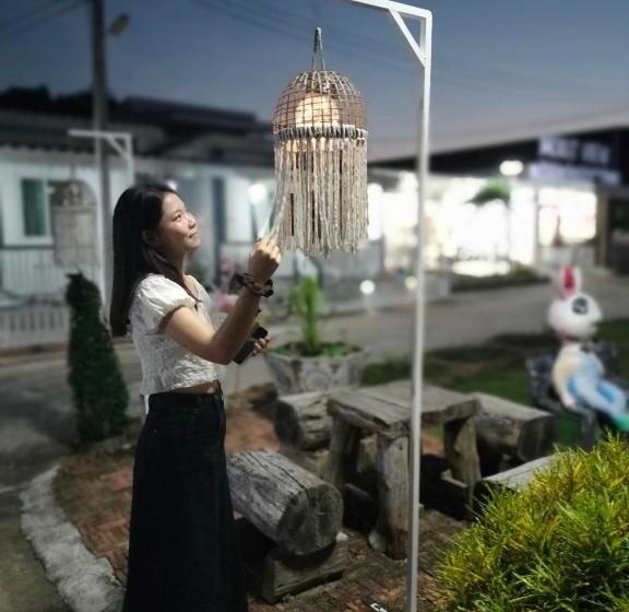 אתר נופש Moat View