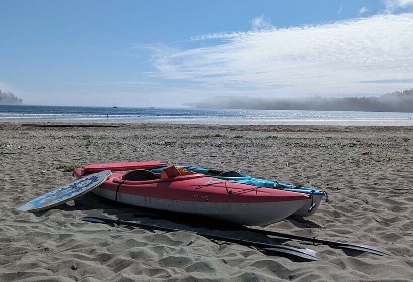 Курорт Woods End Landing