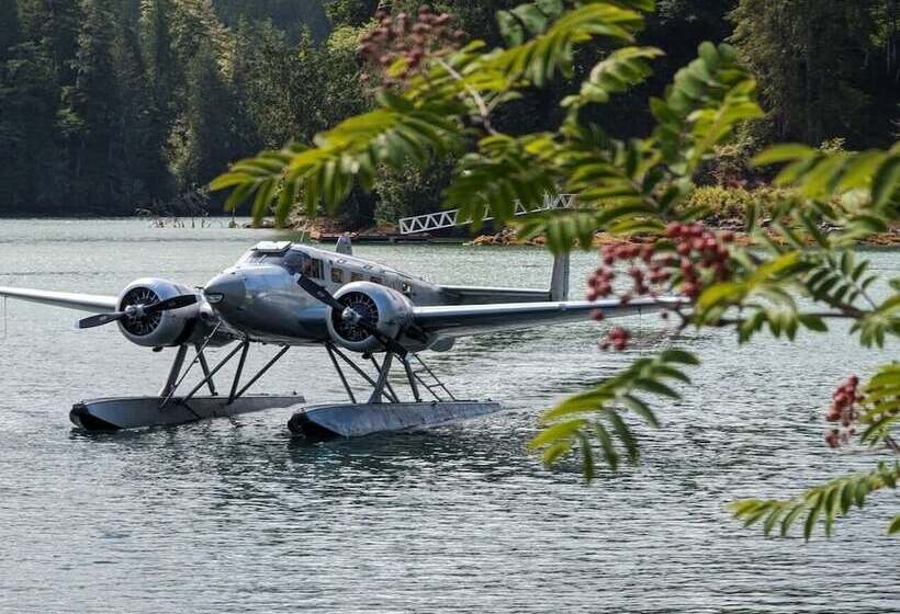 Курорт Woods End Landing