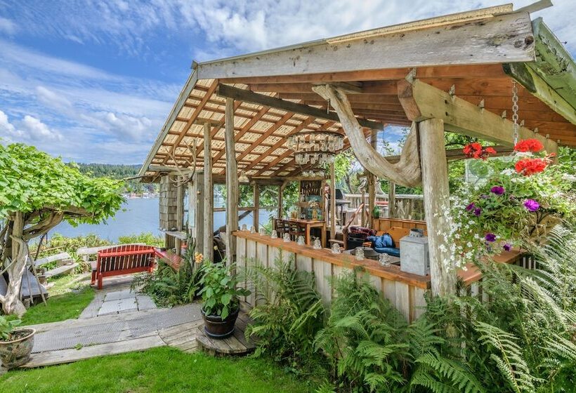 Курорт Woods End Landing