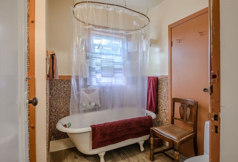 Курорт Woods End Landing