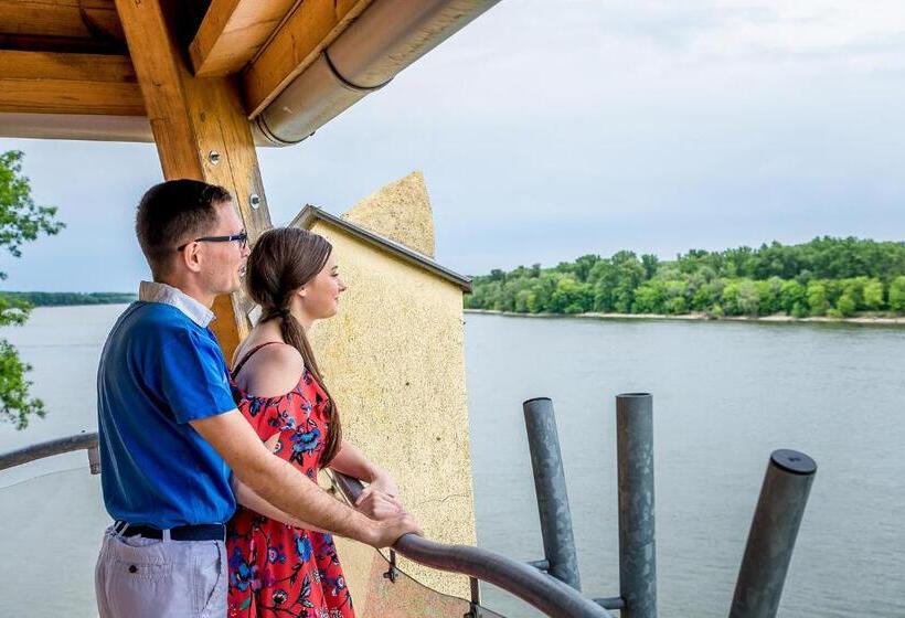 Sziget Hotel Veránka