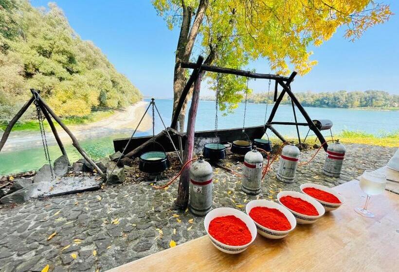 Sziget Hotel Veránka