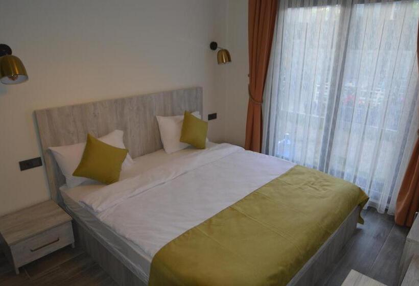 Talles Comfort Boutique Hotel Alaçatı Adult Only
