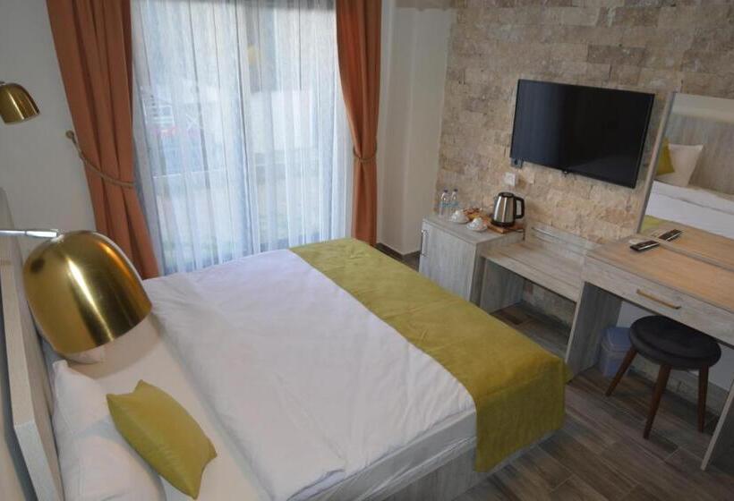 Talles Comfort Boutique Hotel Alaçatı Adult Only