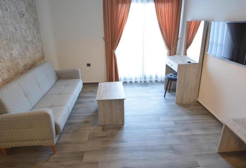 Talles Comfort Boutique Hotel Alaçatı Adult Only