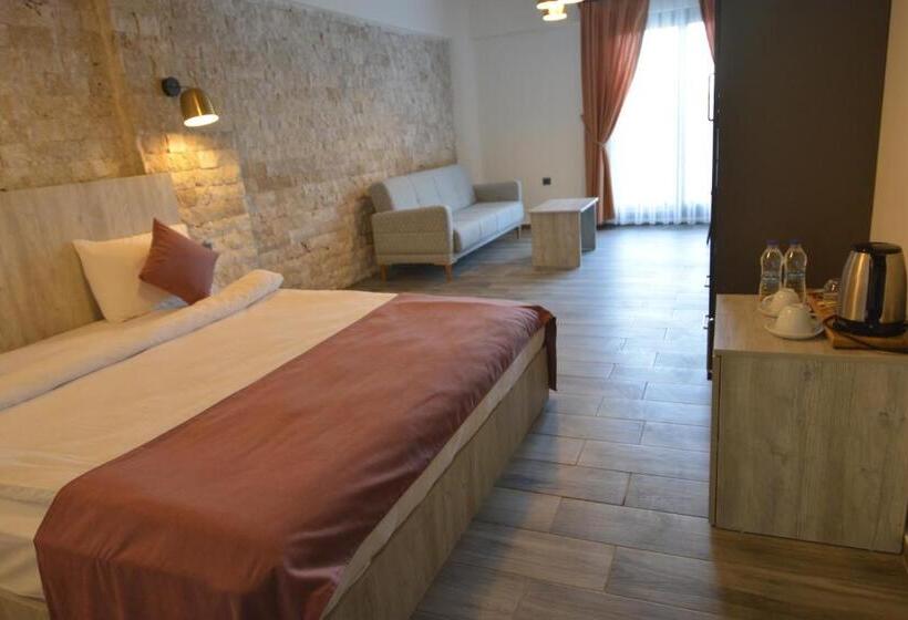 Talles Comfort Boutique Hotel Alaçatı Adult Only
