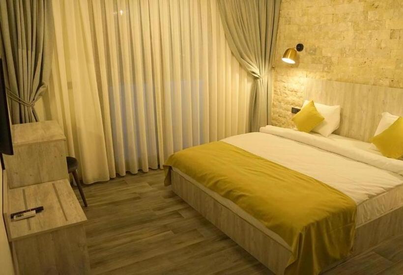Talles Comfort Boutique Hotel Alaçatı Adult Only