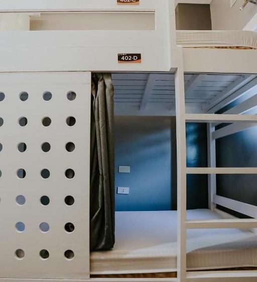 Viajeros Hostel Boracay