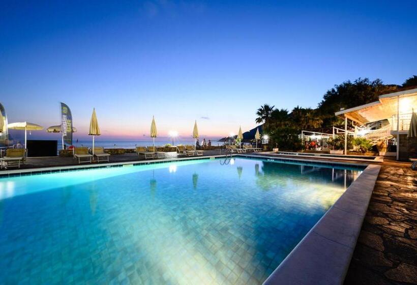 Villaggio Stella Del Sud & Resort