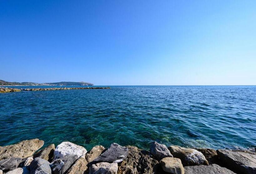 Villaggio Stella Del Sud & Resort