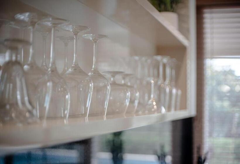 فندق صغير 6 Bdrs Villa With Pool & Tennis Court