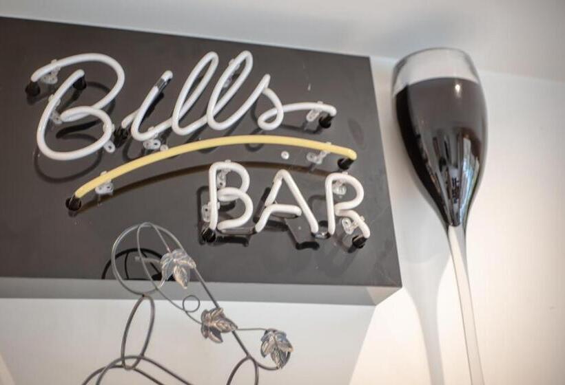 فندق صغير 6 Bdrs Villa With Pool & Tennis Court