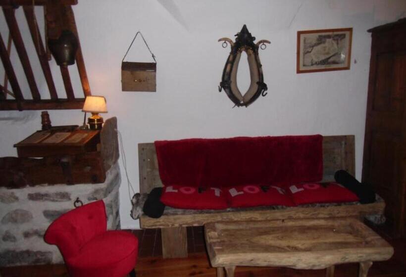 호스텔 Auberge Aux 3 Frenes