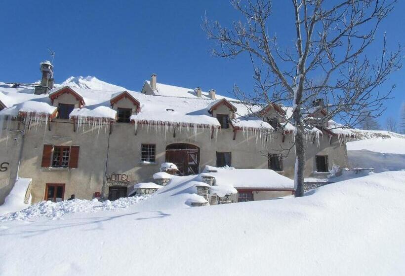 호스텔 Auberge Aux 3 Frenes