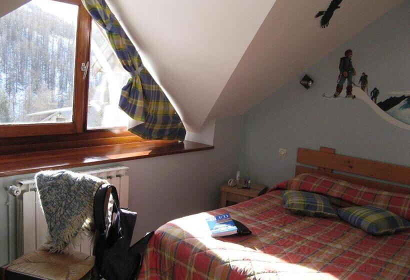 호스텔 Auberge Aux 3 Frenes