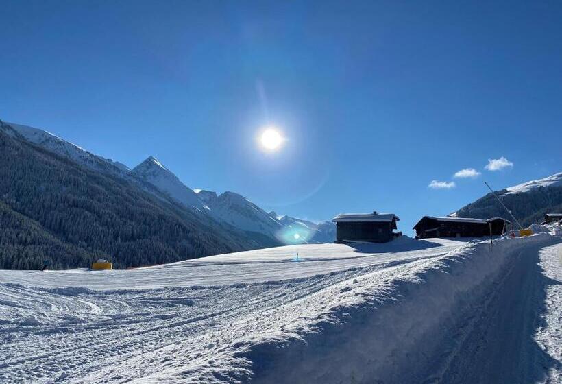 הוסטל Gast  Und Ferienhof Christler