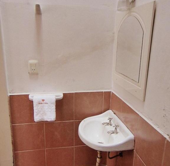 فندق صغير Gran Hotel Colón